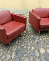 JOC Carlson of Sweden Pair leather Armchairs