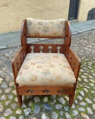 Arts and craft oak armchair Goodyers