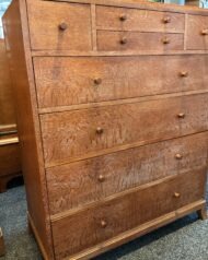 Heals and son 8 chest of drawers 4 over 4